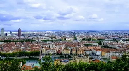 Écoles de jeux vidéo et de cybersécurité à Lyon sur 3 000 m2 dédiés aux nouvelle technologies